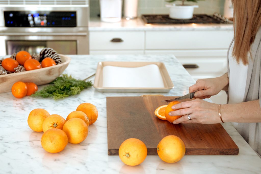 Cutting up oranges