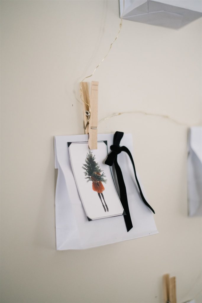 DIY christmas advent calendar paper bag with black ribbon